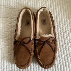 UGG chestnut moccasins size 8.5